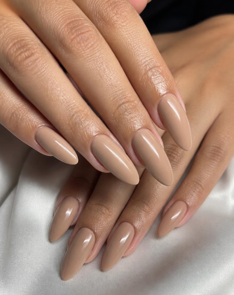 Acrílicas — Manicure en Tulip Nail Bar, Surco Lima